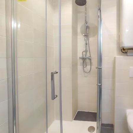 Stella Monte 3 A/c Wifi 2 Pers * 니스